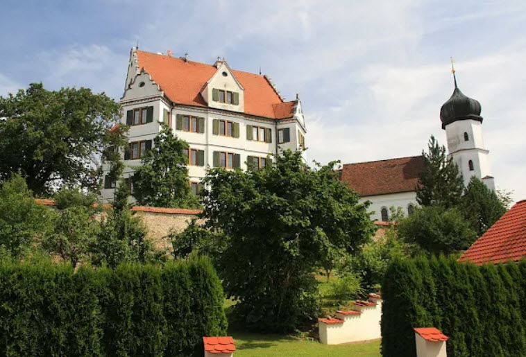 Schloss Hirschbrunn, Germany